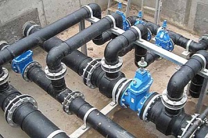 В селе Алтайского края два года решают проблему водоснабжени...