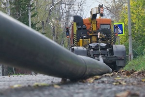В районном центре Шушенское построен водопровод с применение...