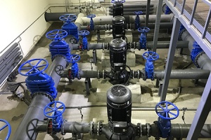 Оборудование GRUNDFOS применено при реконструкции системы во...